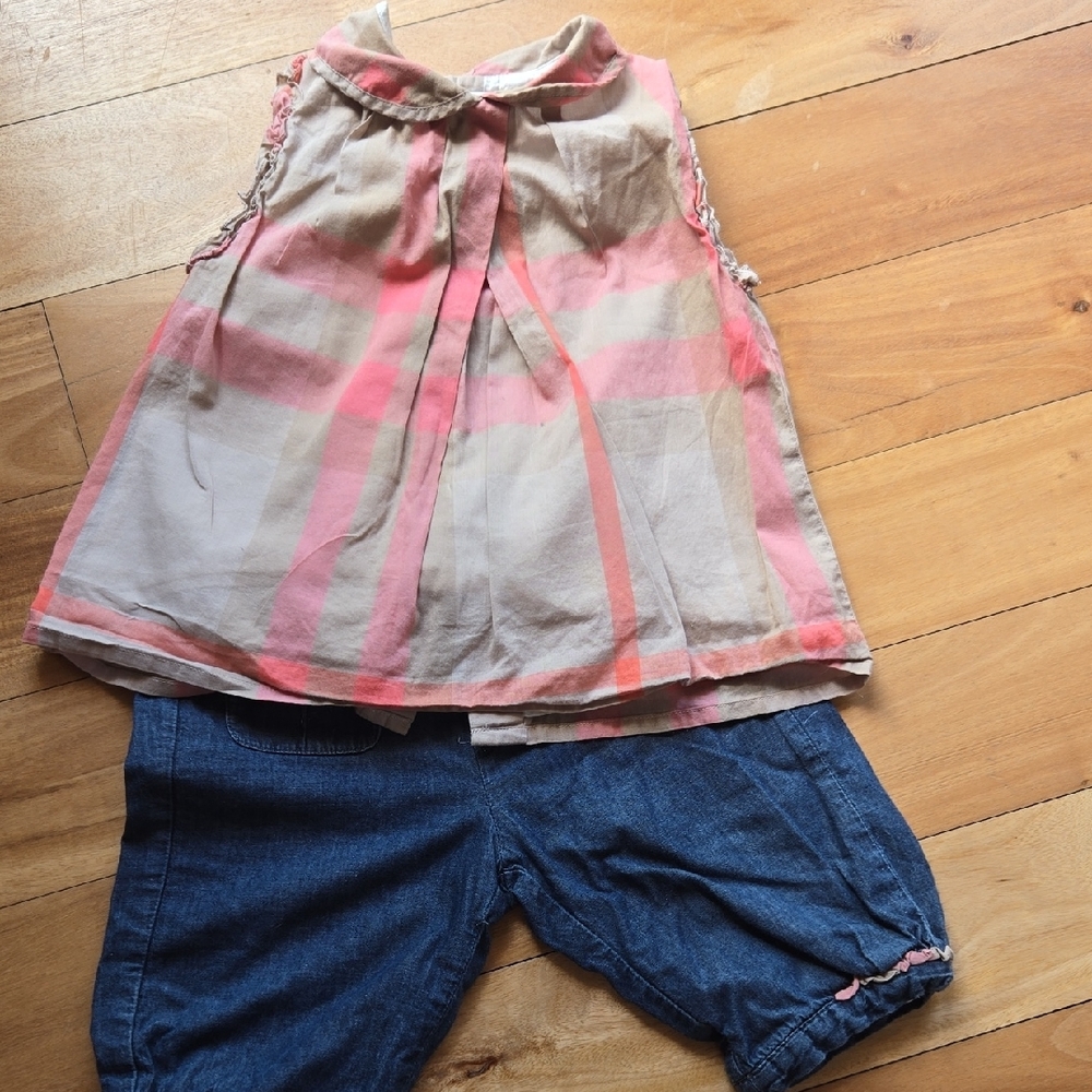 burberry matching set never worn Sleeveless Top and Denim Shorts Set